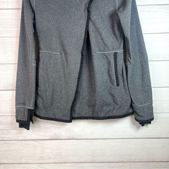 Ivivva Lululemon Girls Big Business Asymmetric Wrap Jacket Size 12 Gray Fleece - Picture 5 of 14